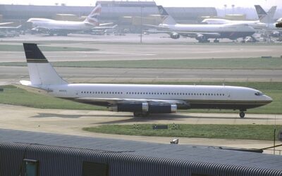 Private Boeing 707-330B